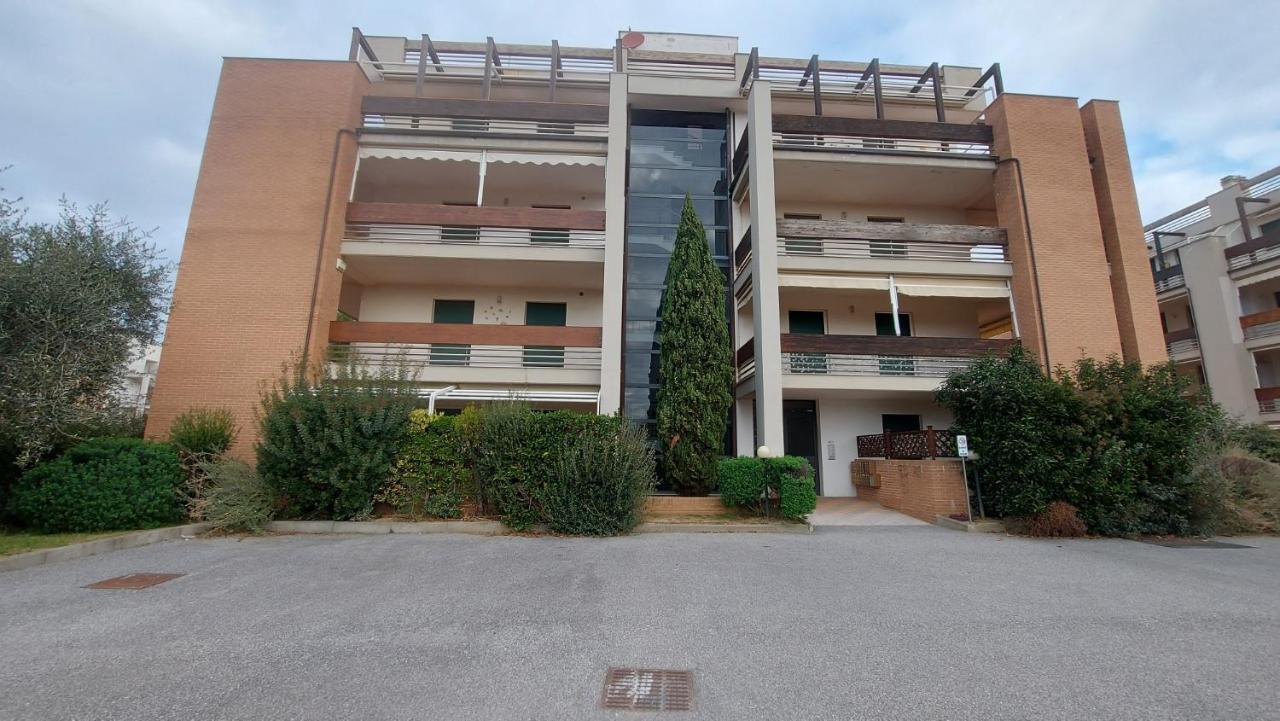 Appartamento Santa Costanza Con Piscina サン·ヴィンチェンツォ エクステリア 写真